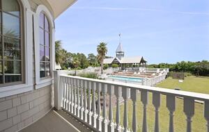 Stunning Seaside Retreat on St Simons Island - Saint Simons Island, Georgia