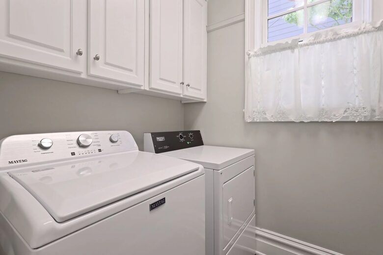 Stunning Seaside Retreat on St Simons Island - Saint Simons Island, Georgia