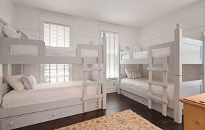 Stunning Seaside Retreat on St Simons Island - Saint Simons Island, Georgia