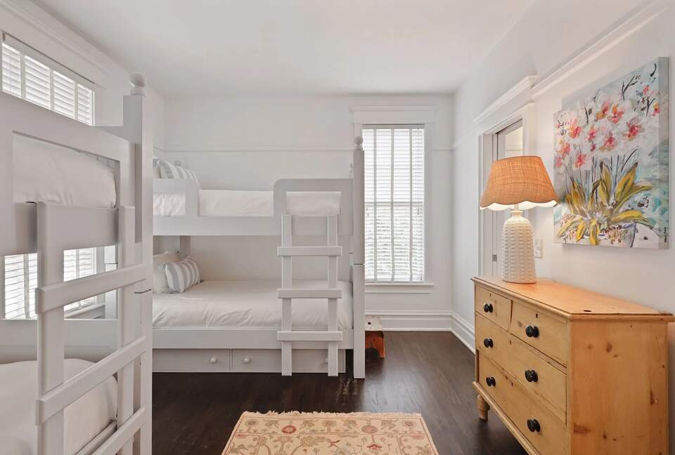 Stunning Seaside Retreat on St Simons Island - Saint Simons Island, Georgia