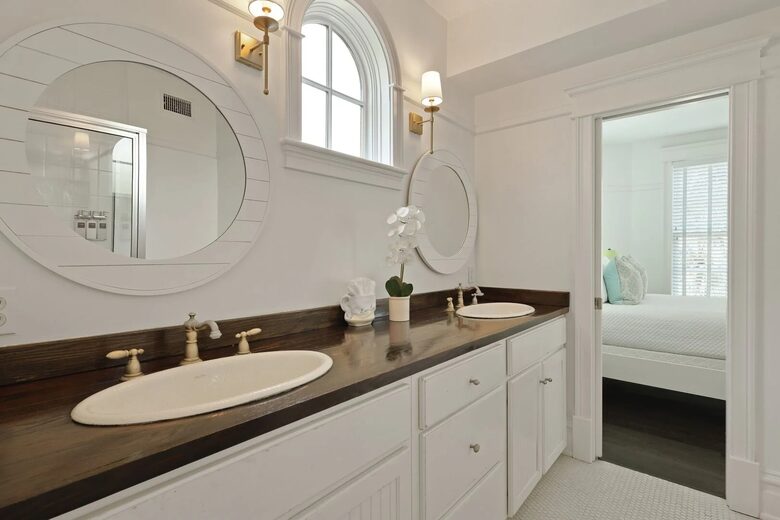 Stunning Seaside Retreat on St Simons Island - Saint Simons Island, Georgia