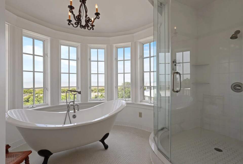 Stunning Seaside Retreat on St Simons Island - Saint Simons Island, Georgia