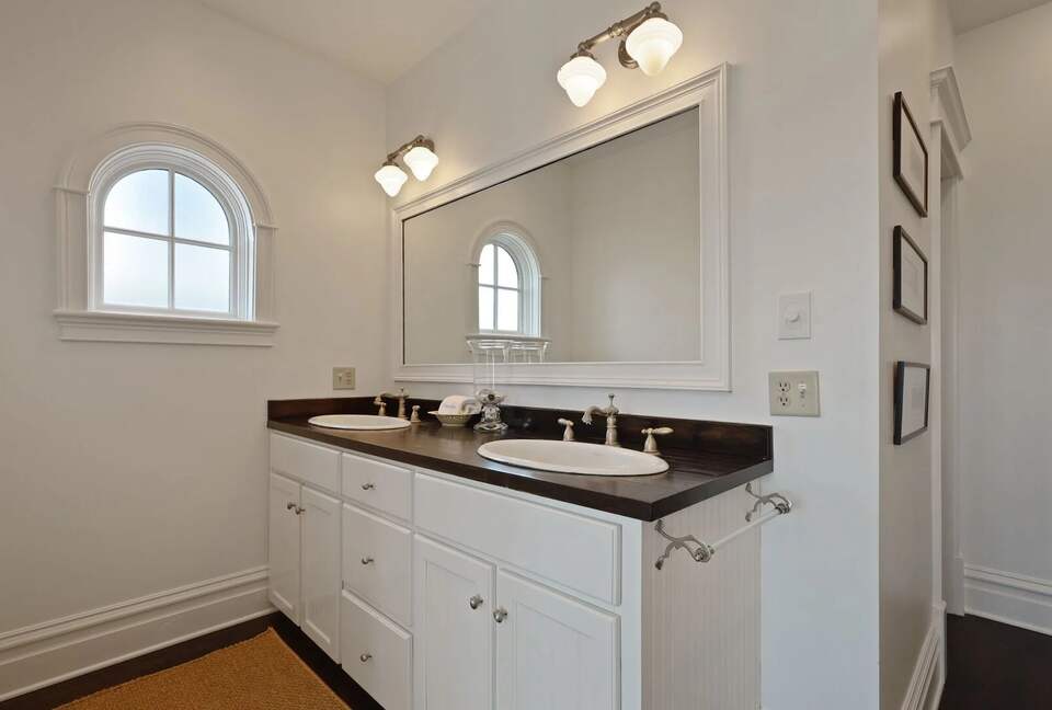 Stunning Seaside Retreat on St Simons Island - Saint Simons Island, Georgia