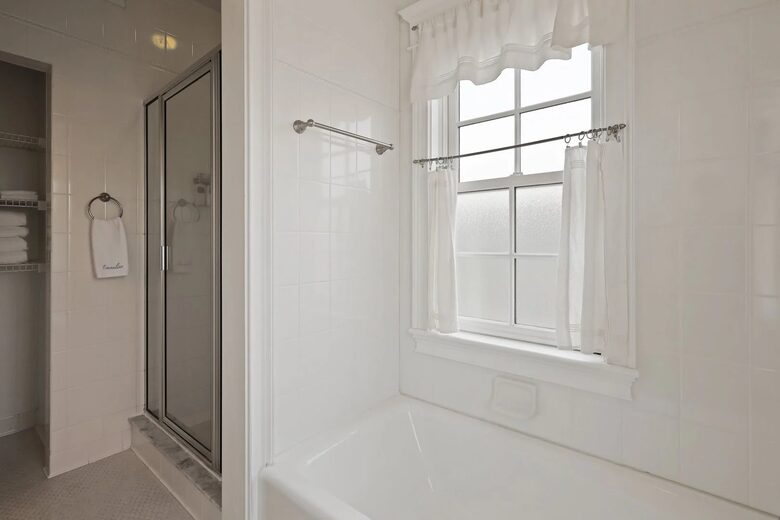 Stunning Seaside Retreat on St Simons Island - Saint Simons Island, Georgia