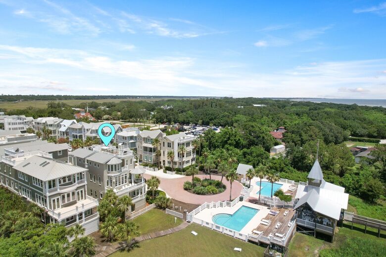 Stunning Seaside Retreat on St Simons Island - Saint Simons Island, Georgia