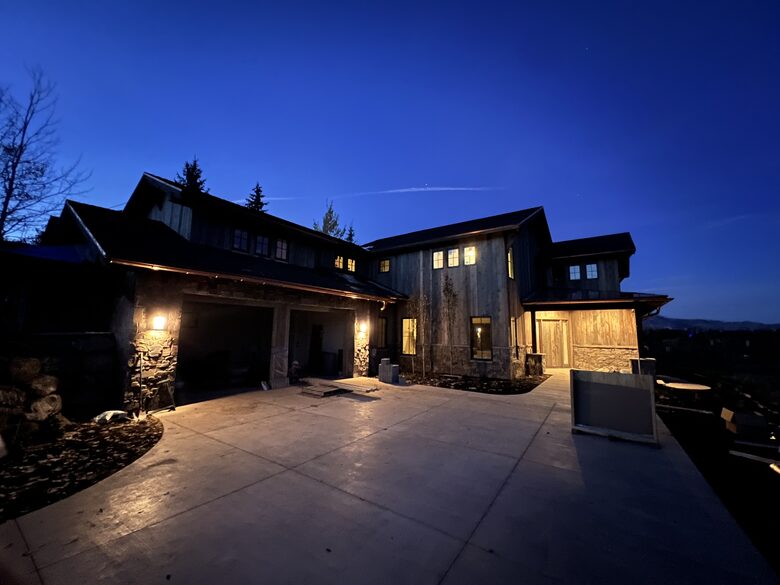 Architectural Masterpiece Nestled in Utah’s Peaks - Park City, Utah