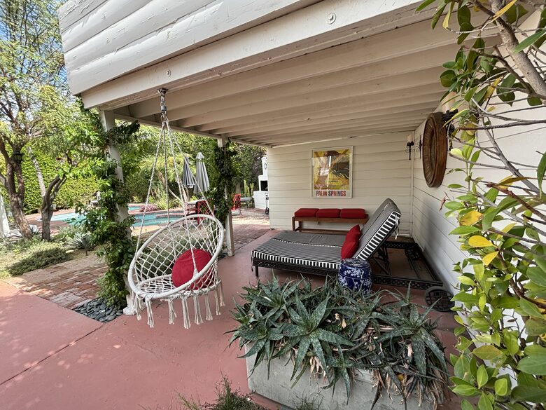 A Charming 1930s Spanish Hideaway near downtown Palm Springs - Palm Springs, California