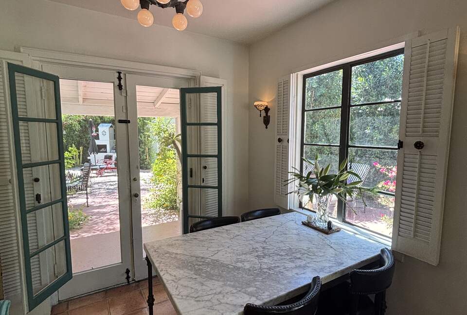 A Charming 1930s Spanish Hideaway near downtown Palm Springs - Palm Springs, California