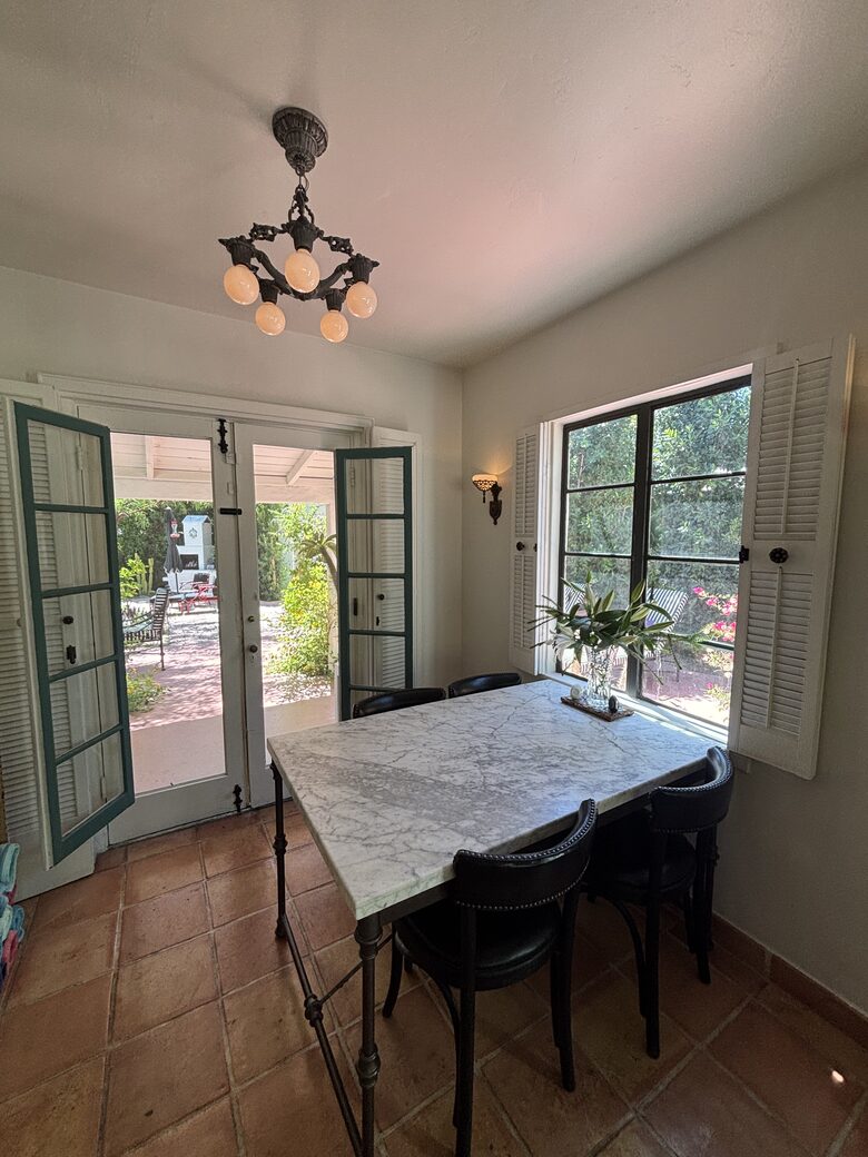 A Charming 1930s Spanish Hideaway near downtown Palm Springs - Palm Springs, California