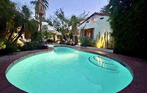A Charming 1930s Spanish Hideaway near downtown Palm Springs - Palm Springs, California
