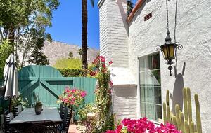 A Charming 1930s Spanish Hideaway near downtown Palm Springs - Palm Springs, California