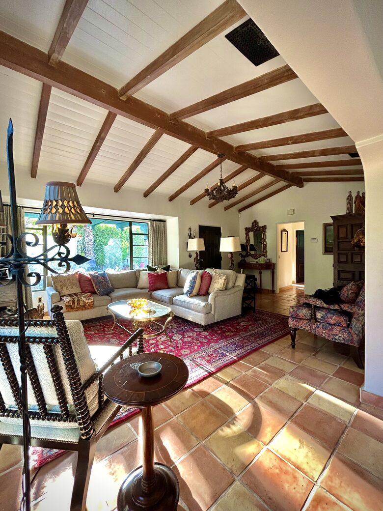 A Charming 1930s Spanish Hideaway near downtown Palm Springs - Palm Springs, California