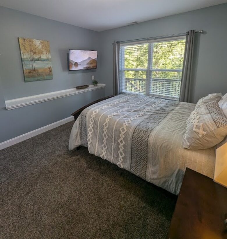 Mountainview Lakeside Escape - LaFollette, Tennessee