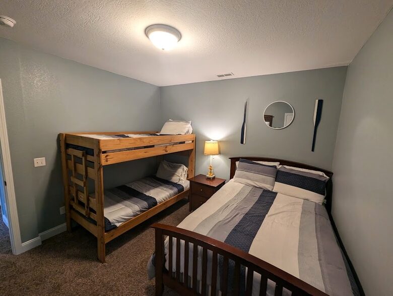 Mountainview Lakeside Escape - LaFollette, Tennessee