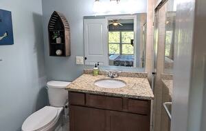 Mountainview Lakeside Escape - LaFollette, Tennessee