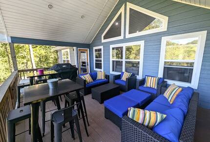 Mountainview Lakeside Escape - LaFollette, Tennessee