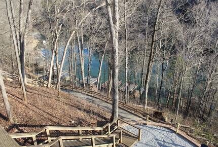 Mountainview Lakeside Escape - LaFollette, Tennessee