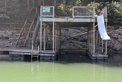 Mountainview Lakeside Escape - LaFollette, Tennessee
