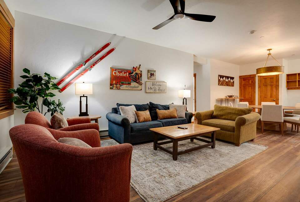 Exquisite Four-Bedroom Residence with Premier Resort Access - Steamboat Springs, Colorado