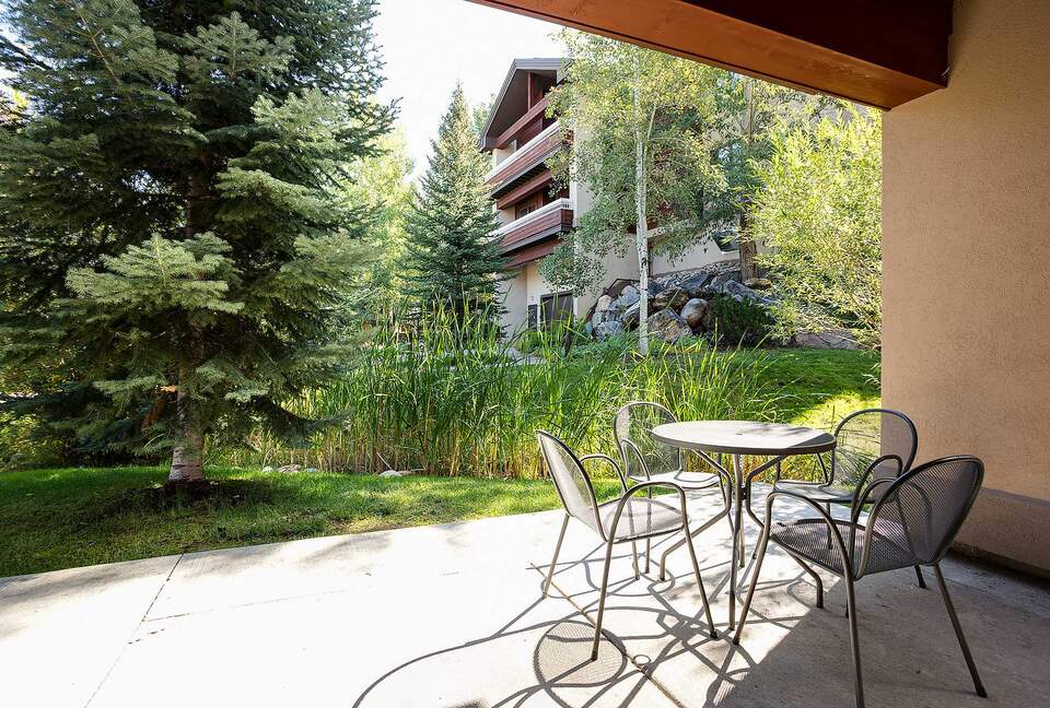 Exquisite Four-Bedroom Residence with Premier Resort Access - Steamboat Springs, Colorado