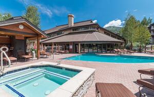 Exquisite Four-Bedroom Residence with Premier Resort Access - Steamboat Springs, Colorado