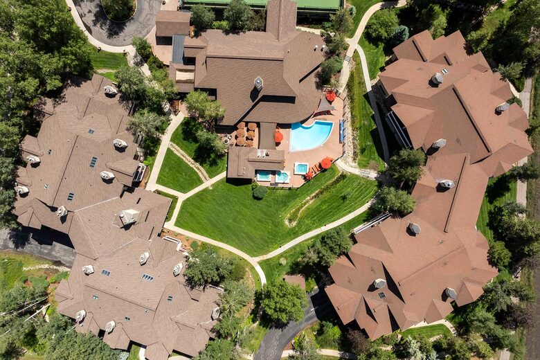 Exquisite Four-Bedroom Residence with Premier Resort Access - Steamboat Springs, Colorado