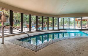 Exquisite Four-Bedroom Residence with Premier Resort Access - Steamboat Springs, Colorado