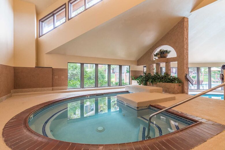 Exquisite Four-Bedroom Residence with Premier Resort Access - Steamboat Springs, Colorado