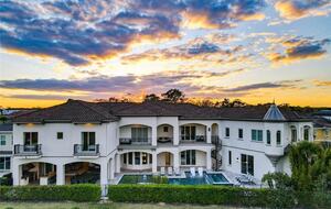 Reunion | Royal Mansion - Kissimmee, Florida