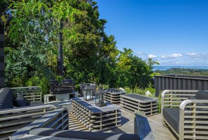 Sunsets & Sea Breezes Above Palm Beach - Waiheke Island, New Zealand