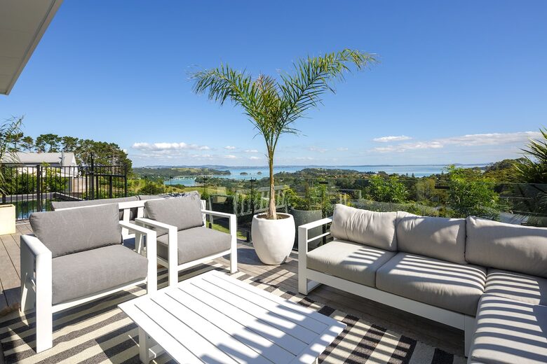 Sunsets & Sea Breezes Above Palm Beach - Waiheke Island, New Zealand