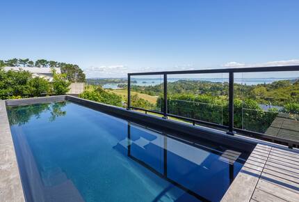 Sunsets & Sea Breezes Above Palm Beach - Waiheke Island, New Zealand