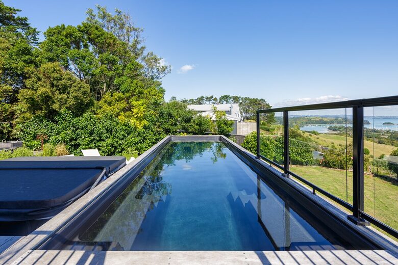 Sunsets & Sea Breezes Above Palm Beach - Waiheke Island, New Zealand