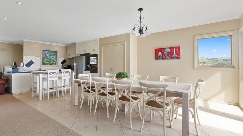 Oceanfront Serenity | Marengo’s Coastal Gem - Marengo, Australia