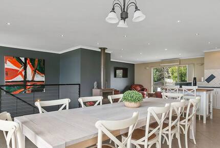 Oceanfront Serenity | Marengo’s Coastal Gem - Marengo, Australia