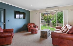 Oceanfront Serenity | Marengo’s Coastal Gem - Marengo, Australia