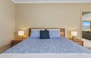 Oceanfront Serenity | Marengo’s Coastal Gem - Marengo, Australia