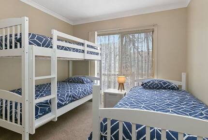 Oceanfront Serenity | Marengo’s Coastal Gem - Marengo, Australia