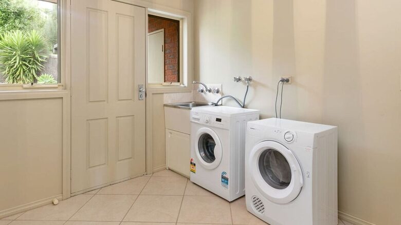 Oceanfront Serenity | Marengo’s Coastal Gem - Marengo, Australia