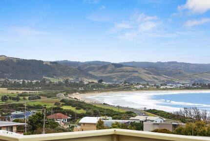 Oceanfront Serenity | Marengo’s Coastal Gem - Marengo, Australia