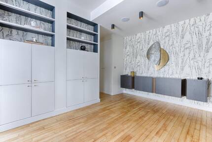 Elegant Parisian Retreat Near Luxembourg Gardens - Paris, France