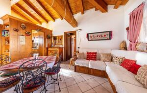 Lakeview Retreat in the Heart of the Dolomites - Auronzo di Cadore, Italy