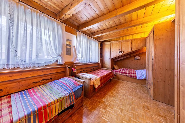 Lakeview Retreat in the Heart of the Dolomites - Auronzo di Cadore, Italy