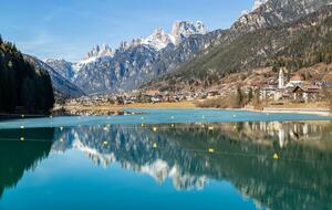 Lakeview Retreat in the Heart of the Dolomites - Auronzo di Cadore, Italy
