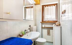 Lakeview Retreat in the Heart of the Dolomites - Auronzo di Cadore, Italy