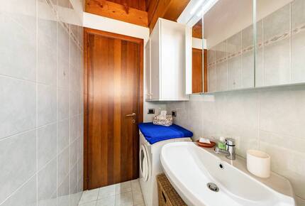Lakeview Retreat in the Heart of the Dolomites - Auronzo di Cadore, Italy
