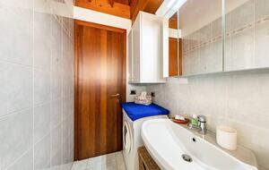 Lakeview Retreat in the Heart of the Dolomites - Auronzo di Cadore, Italy