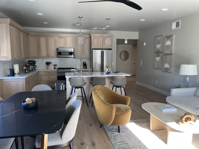 Stylish Mayflower Lakeside Retreat Near Skiing & Marina - Park City, Utah