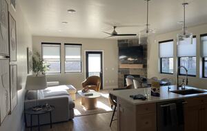 Stylish Mayflower Lakeside Retreat Near Skiing & Marina - Park City, Utah