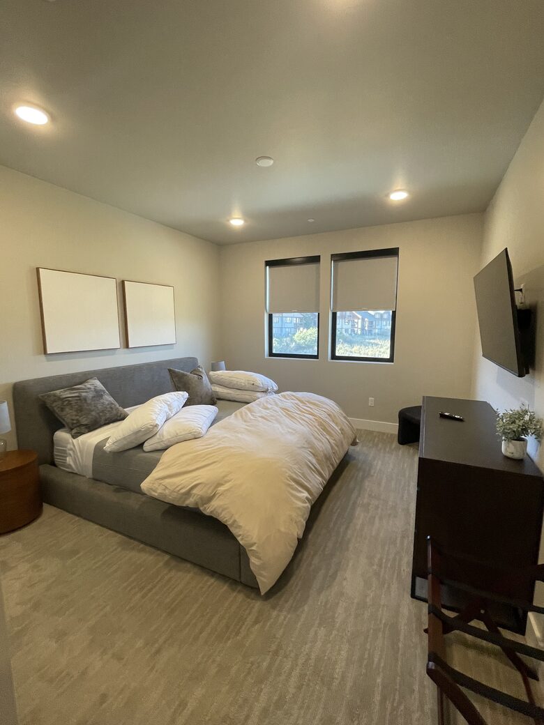 Stylish Mayflower Lakeside Retreat Near Skiing & Marina - Park City, Utah